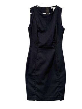 Sleeveless navy blue H&M dress - Classic Workwear